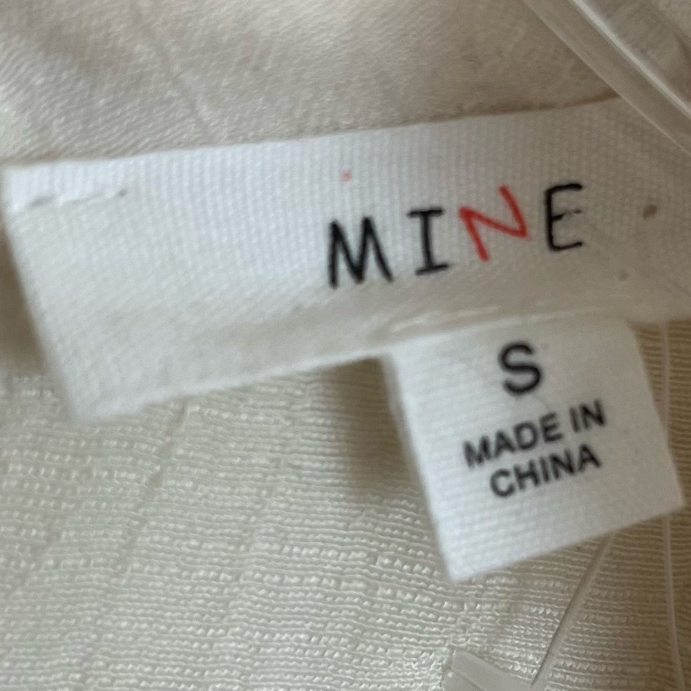 Mine Ruffled Embroidered Top - Picture 5 of 16